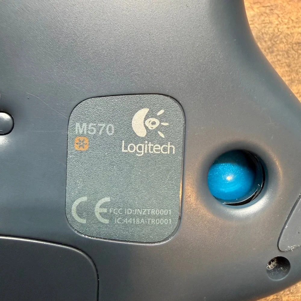 Logitech M570 Wireless Trackball Mouse Gray Blue Ergonomic No Dongle UNTESTED